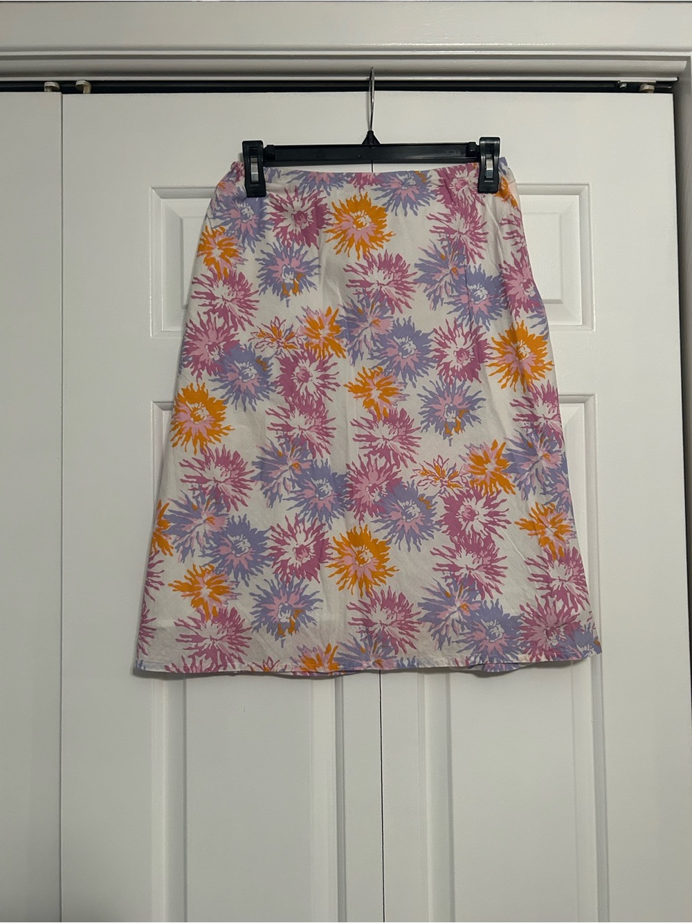 Y2K Mossimo Floral A-Line Skirt in White with Pink & Yellow Print